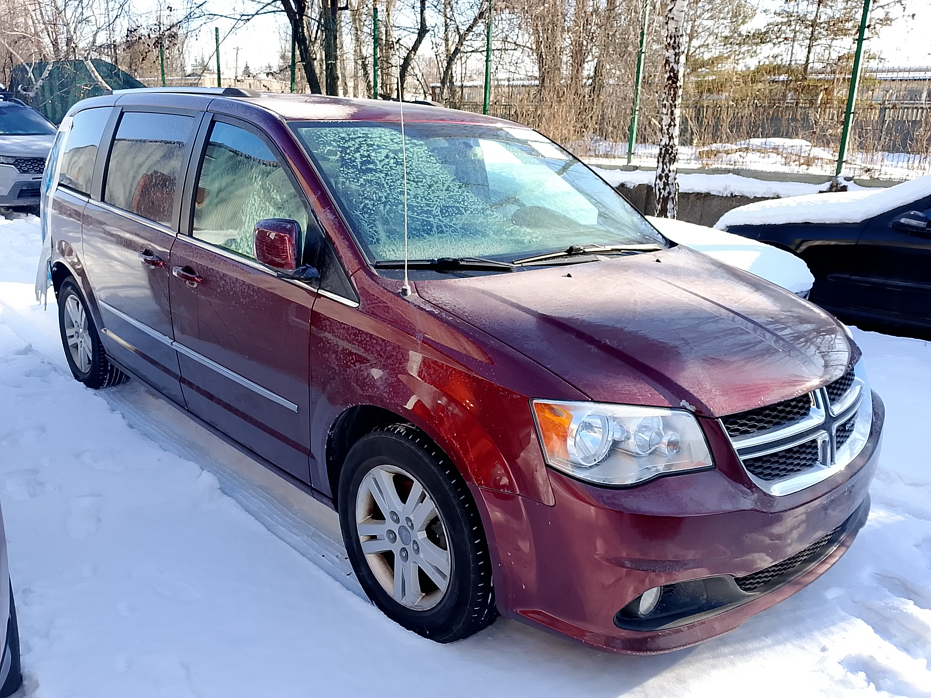 27_900_PLN_z_VAT_674_DODGE_GRAND_CARAVAN 2017_CREW_3.6_POD_GAZ_AUTOMAT_7_OSOBOWY
