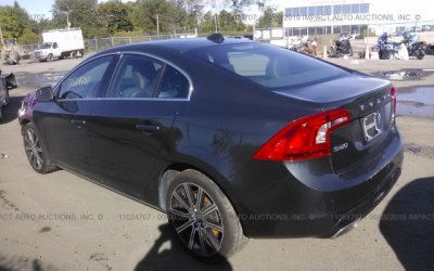 Volvo S60 T6 2015 4x4 3.0T 